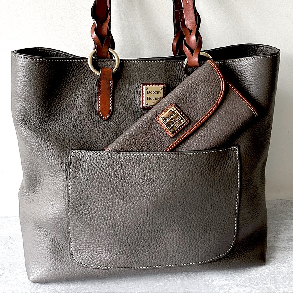 Dooney and Bourke Peeble Grain Leather Tote and Wallet